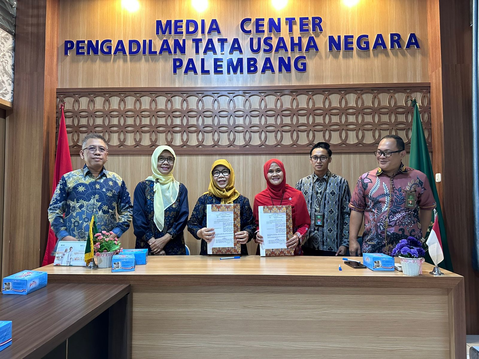 Penandatanganan MOU antara Universitas IBA dan PTUN Palembang