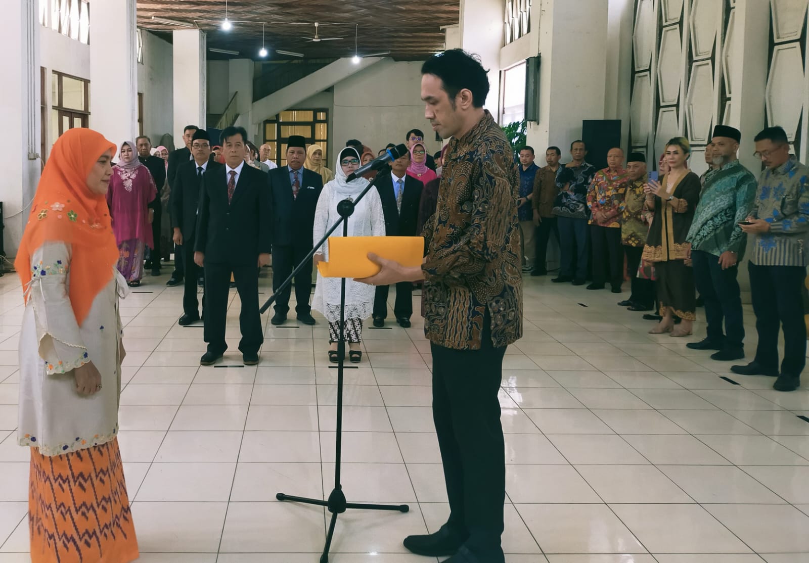 Dr Lily Rahmawati Harahap, SE., MM  Resmi Dilantik Sebagai Rektor Beserta Pejabat Lainnya Di Lingkungan Universitas IBA Palembang