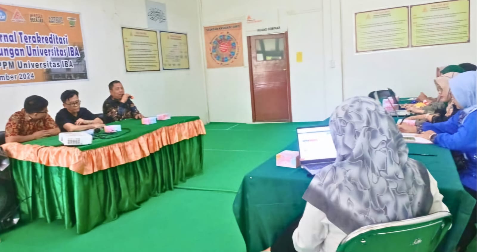 Pelatihan Manajemen Jurnal Terakreditasi  Menggunakan OJS  di Lingkungan Universitas IBA